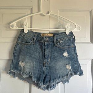 Hollister Short-Short High Rise 2" Inseam